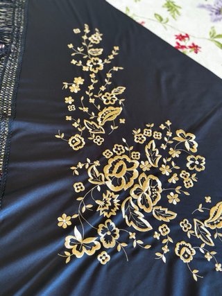 Mantoncillos Flamenca Negros Bordados