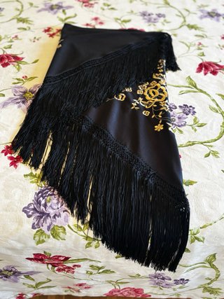 Mantoncillos Flamenca Negros Bordados