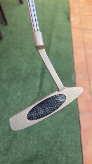Putter Semi-Mallet Wilson Deep Red DR042