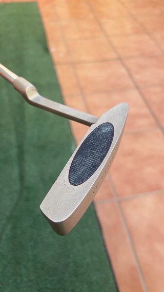 Putter Semi-Mallet Wilson Deep Red DR042