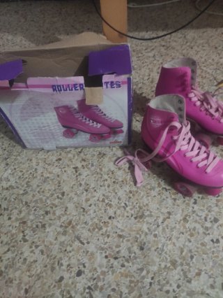 Patinetes rosas para niña