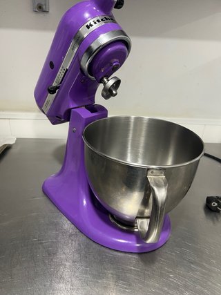 Batidora KitchenAid Artisan 4.8L Morada