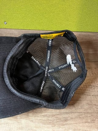 Gorra Corteiz Negra con Estrellas