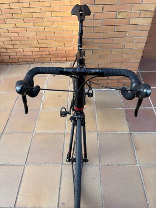 Bicicleta Carretera Orbea Avant Negra