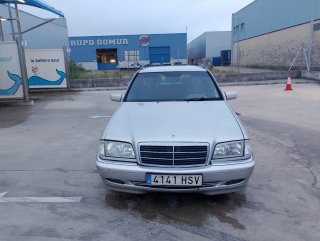 Mercedes-Benz Clase C 2000
