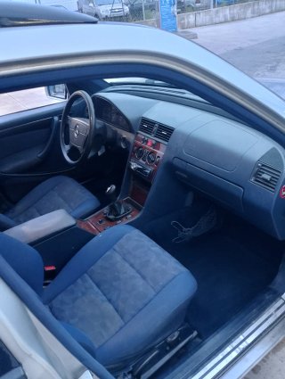 Mercedes-Benz Clase C 2000