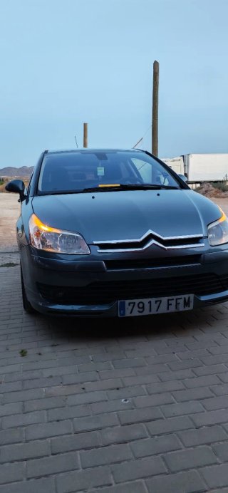 Citroën C4 1.6 HDi. Cupe .Todo muy bien cuidado!
