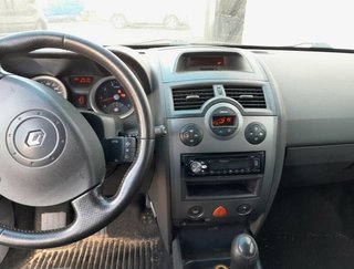 Renault 8200073220j faro megane berlina 5p 1153010