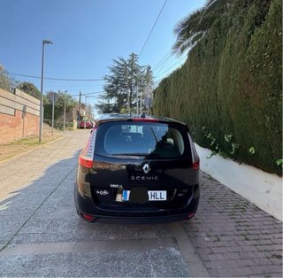 Renault Grand Scenic 2012