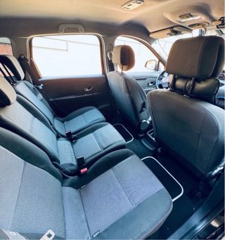 Renault Grand Scenic 2012