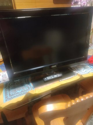 Televisión Philips 37 Negra