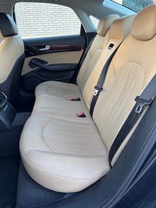 Audi  A8 2011