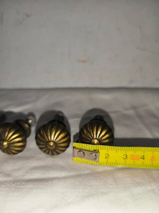 Conjunto 4 tiradores bronce restauración muebles