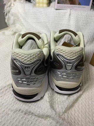 ASICS Plata/Blanco Talla Grande