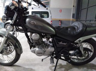 Yamaha SR Special Negra/Gris