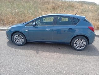 Opel Astra 2014