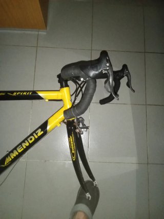 Cuadro Bicicleta MENDIZ Amarillo