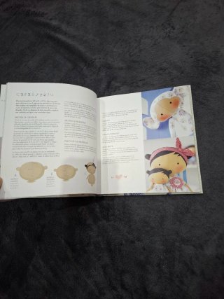 LIBRO LOS JUGUETES DE TILDA. MUÑECOS Y LABORES
