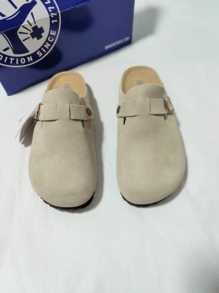 Zuecos Birkenstock Beige Talla 40