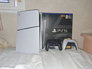 PS5 Digital Edition 1TB