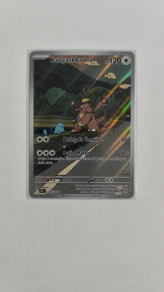 Carta Pokémon Kangaskhan+ Spewpa + Ciudad Luminali