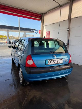 Renault Clio 2002