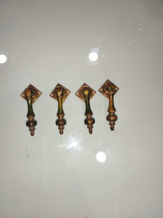 Tiradores antiguos bronce restauración muebles