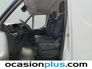 Iveco Daily Furgon 35S 14H 3000/H1 100 kW (136 CV)