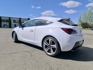 OPEL Astra 1.6 Turbo SS 200 CV Sportive GTC 2014