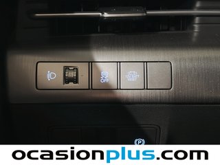 Hyundai Kona 1.6 GDI HEV Maxx DCT 104 kW (141 CV)