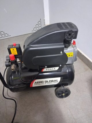Compresor Aero Global F24CA 25L 2HP