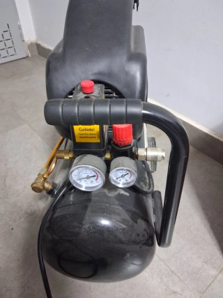 Compresor Aero Global F24CA 25L 2HP