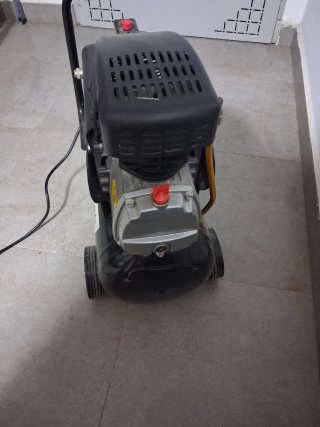 Compresor Aero Global F24CA 25L 2HP