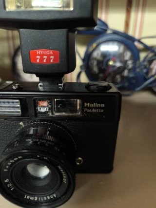 2 Fotocamere Vintage Halina Paulette Nere