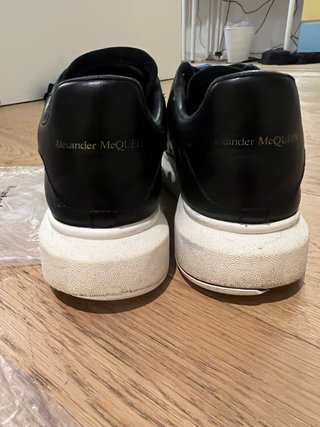 Scarpe Alexander McQueen nere e bianche