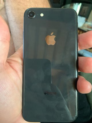 iPhone 8 Nero con segni di usura (vedi descrizione