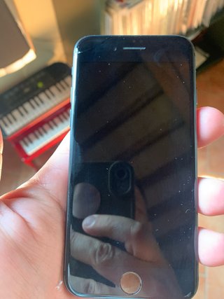 iPhone 8 Nero con segni di usura (vedi descrizione
