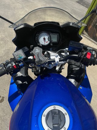 Suzuki GSX 650 F Azul y Blanca carnet a2