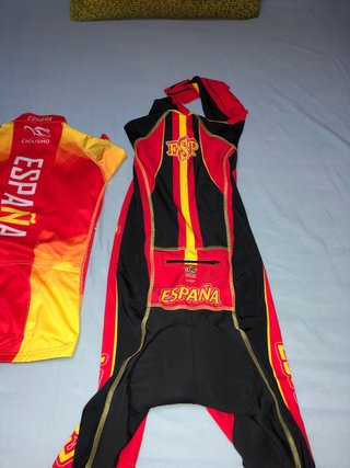 Conjunto Ropa Ciclismo Cofidis España