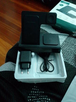 Cargador Inalámbrico 4 en 1 Bogseth 15W