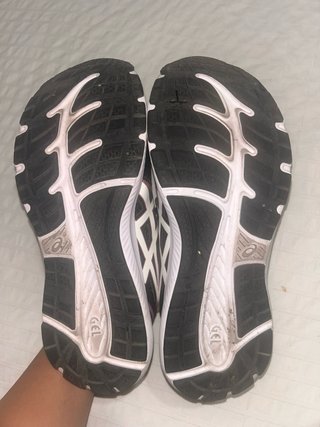 Zapatillas Asics Mujer Negras y Rosas