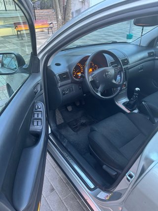 Toyota Avensis 2008