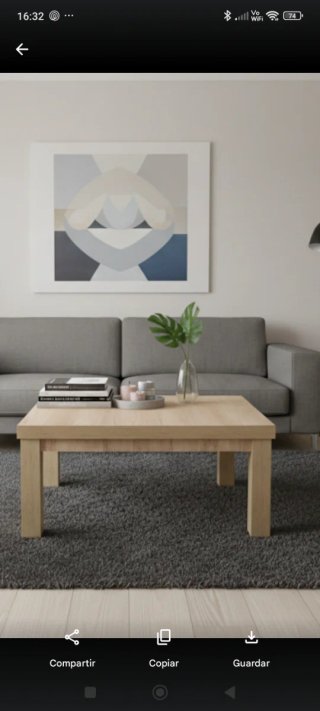 Mesa de centro de madera clara