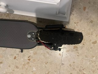 Patinete XiaomiM365. Hay que cambiar rueda trasera
