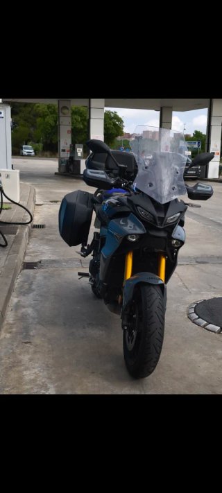 Yamaha Tracer 9 GT+ 2024 Gris
