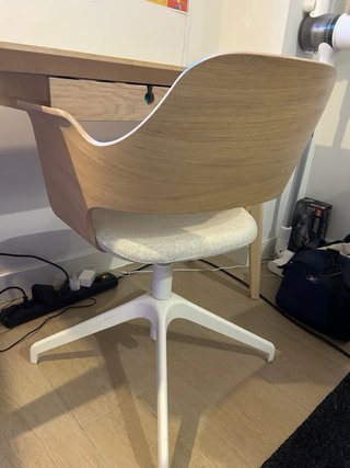 Escritorio y Silla Giratoria madera IKEA LISABO