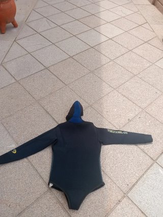 Traje de buceo