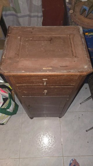 Armario antiguo madera pino y mármol
