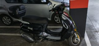 Moto samada Bleach 125cc Negra y Plateada