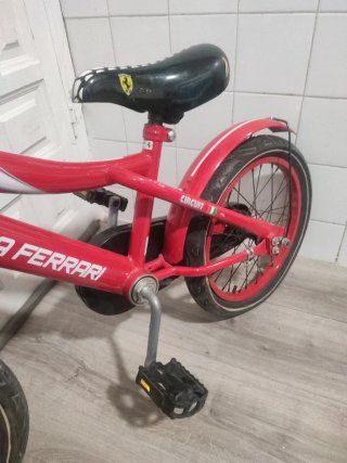 Bici Ferrari Niños 16 Roja